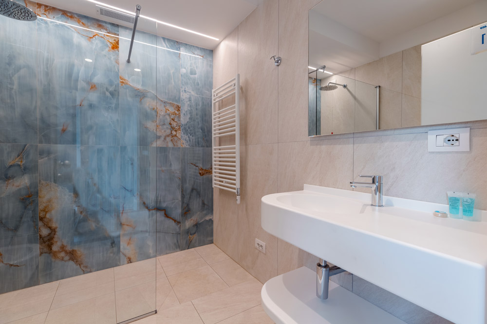 Bagni05